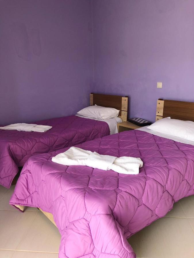 סרנדה Apartments Eri מראה חיצוני תמונה