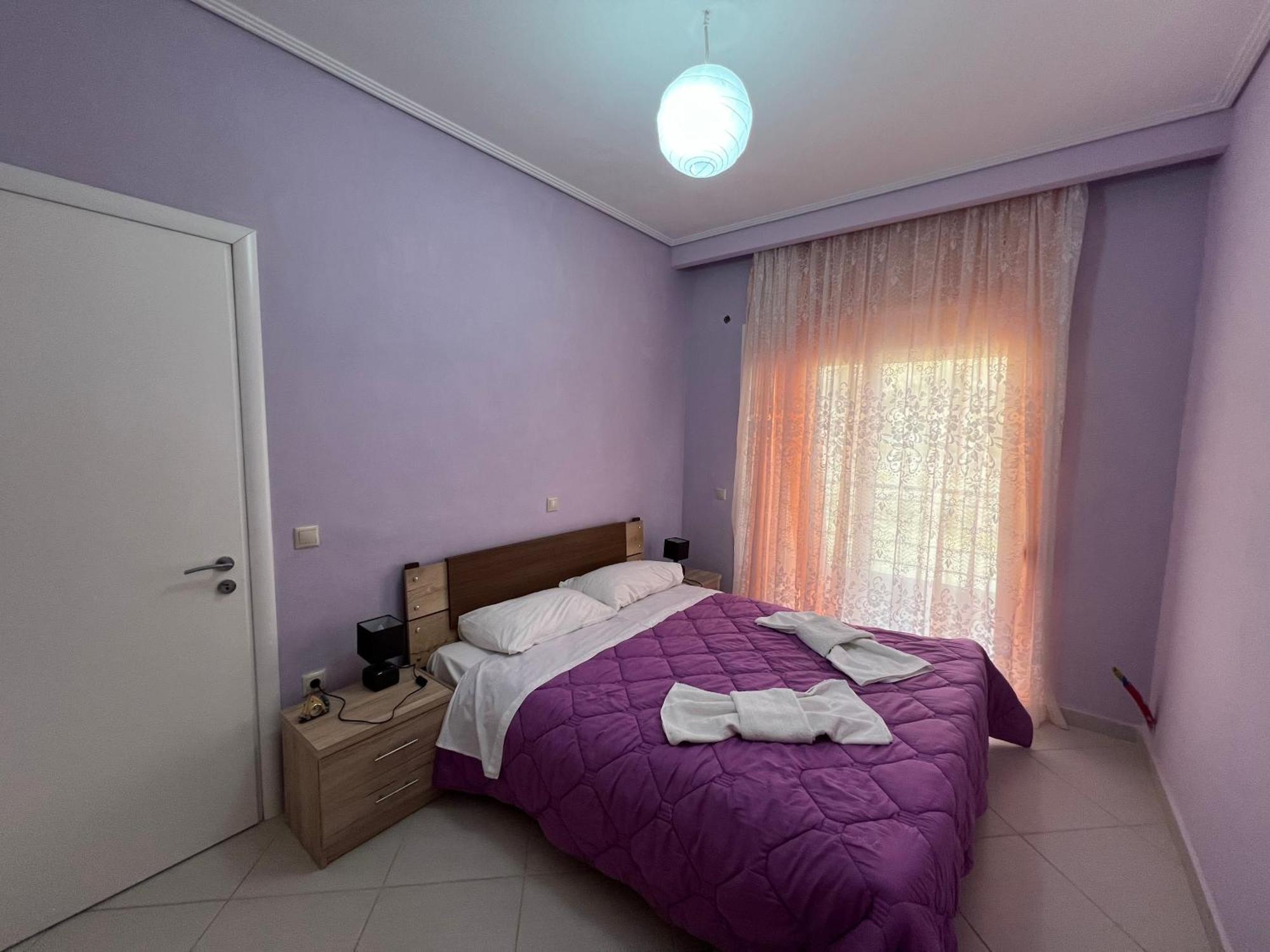 סרנדה Apartments Eri מראה חיצוני תמונה