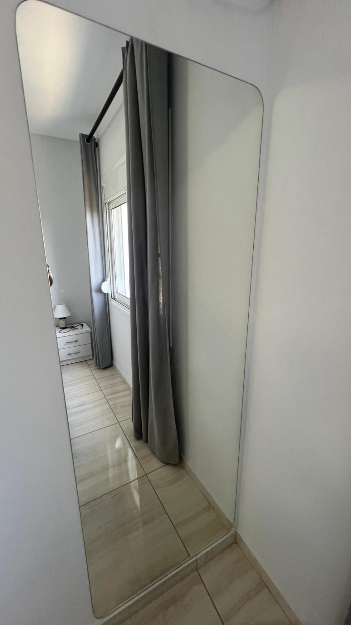 סרנדה Apartments Eri מראה חיצוני תמונה